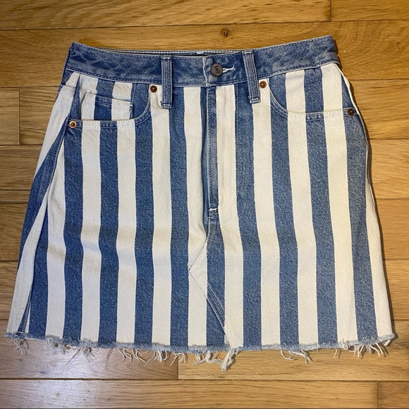Abercrombie and Fitch Blue and White Stripe Denim Mini Skirt with fringe size 26 - Picture 2 of 10